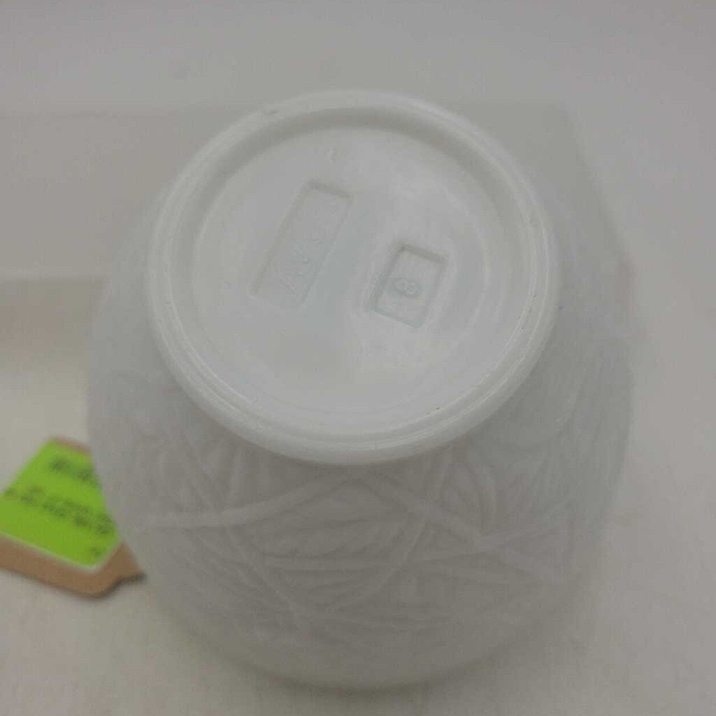 Milk Glass Hen on Nest (OH)