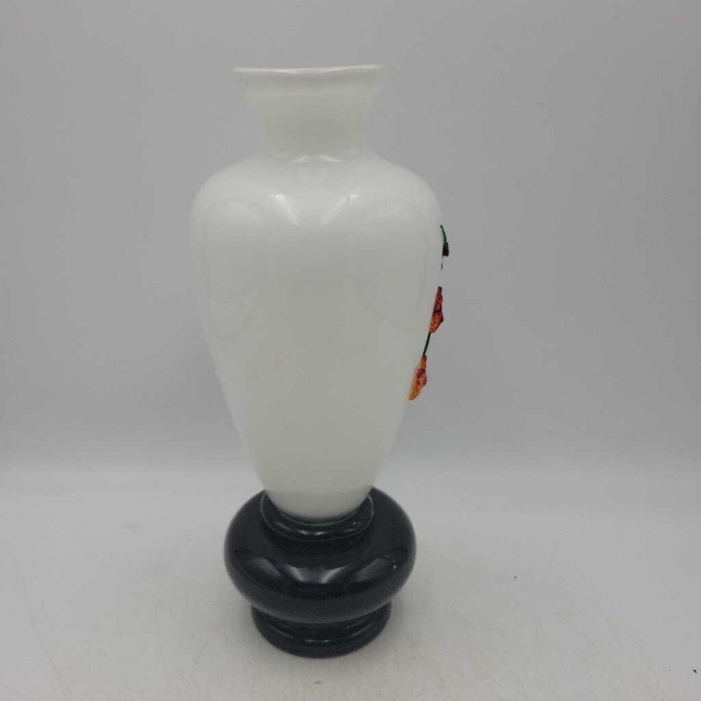 Chinese Peking Glass Vase (GEC)