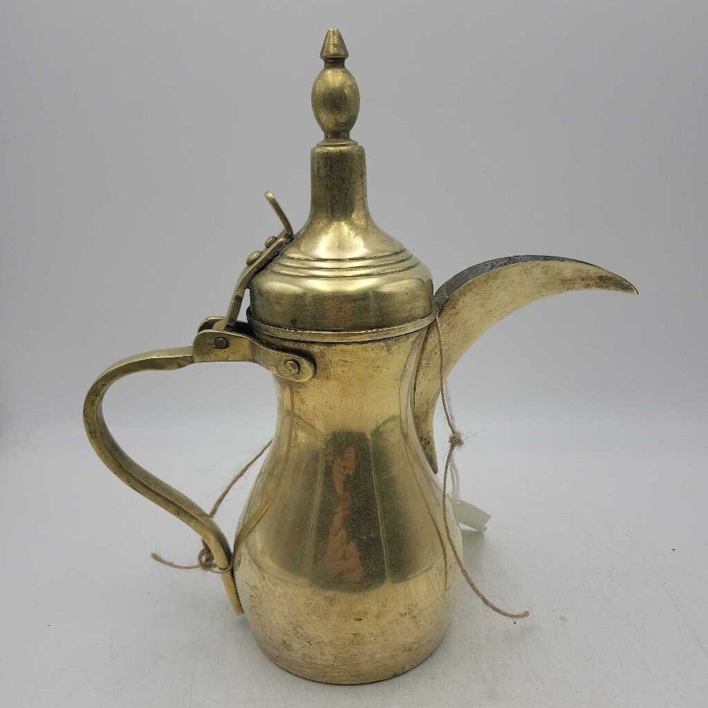 Brass Arabian Coffee pot (M2) 22