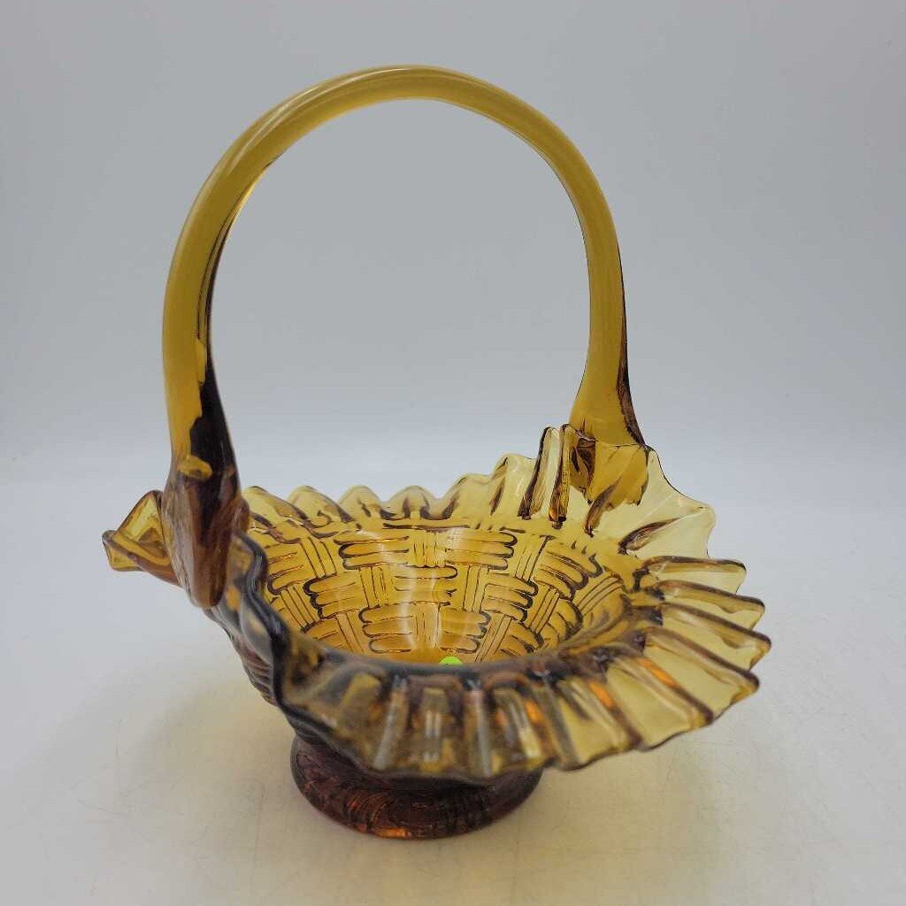 Amber Glass basket (DS)3449