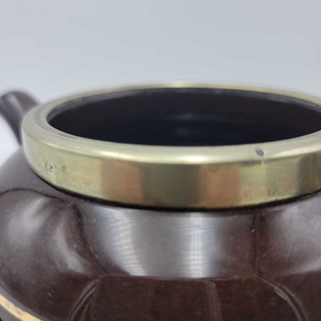 Taylor Tunnicliffe & Co Tea Pot 1908 (GEC)