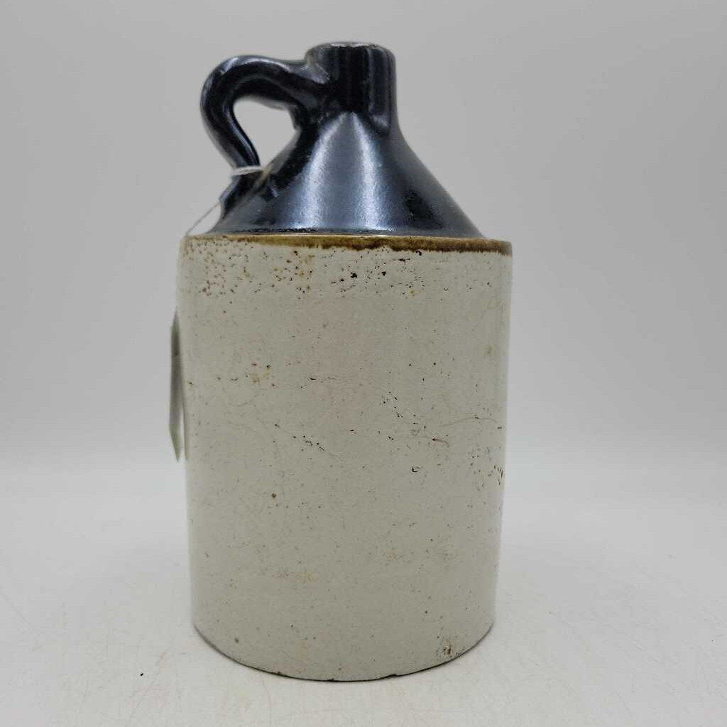 1/4 Gallon Pottery Jug (DEB)