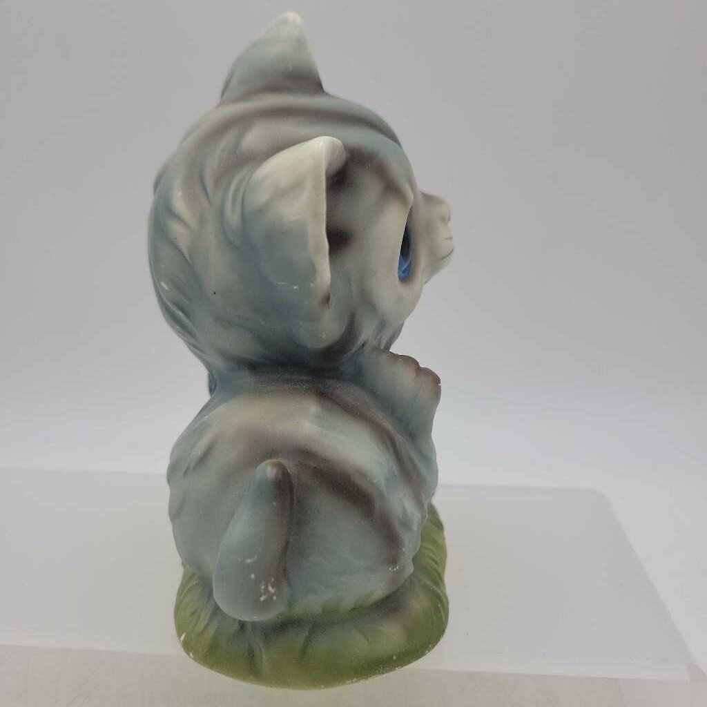 Vintage Kitten Figurine (TWS)