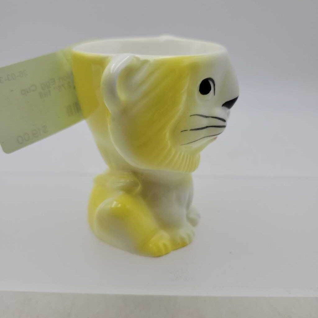 Vintage lion Egg Cup (JH49)
