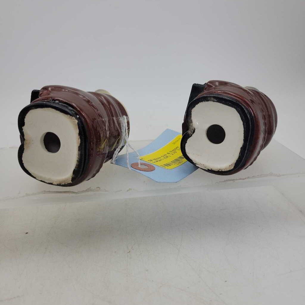 Monk Salt & Pepper Shakers (DR)