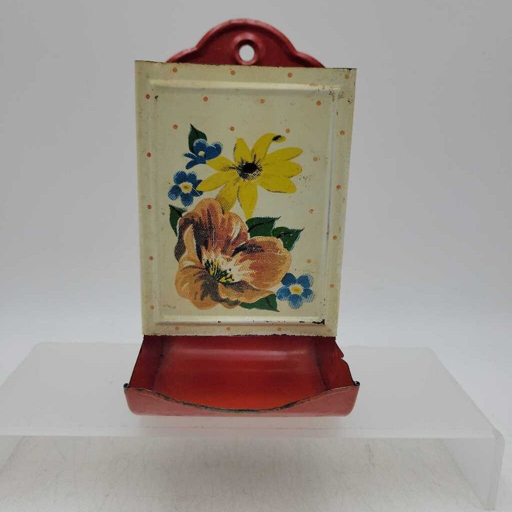 Vintage Tin Floral Match Holder (DR)
