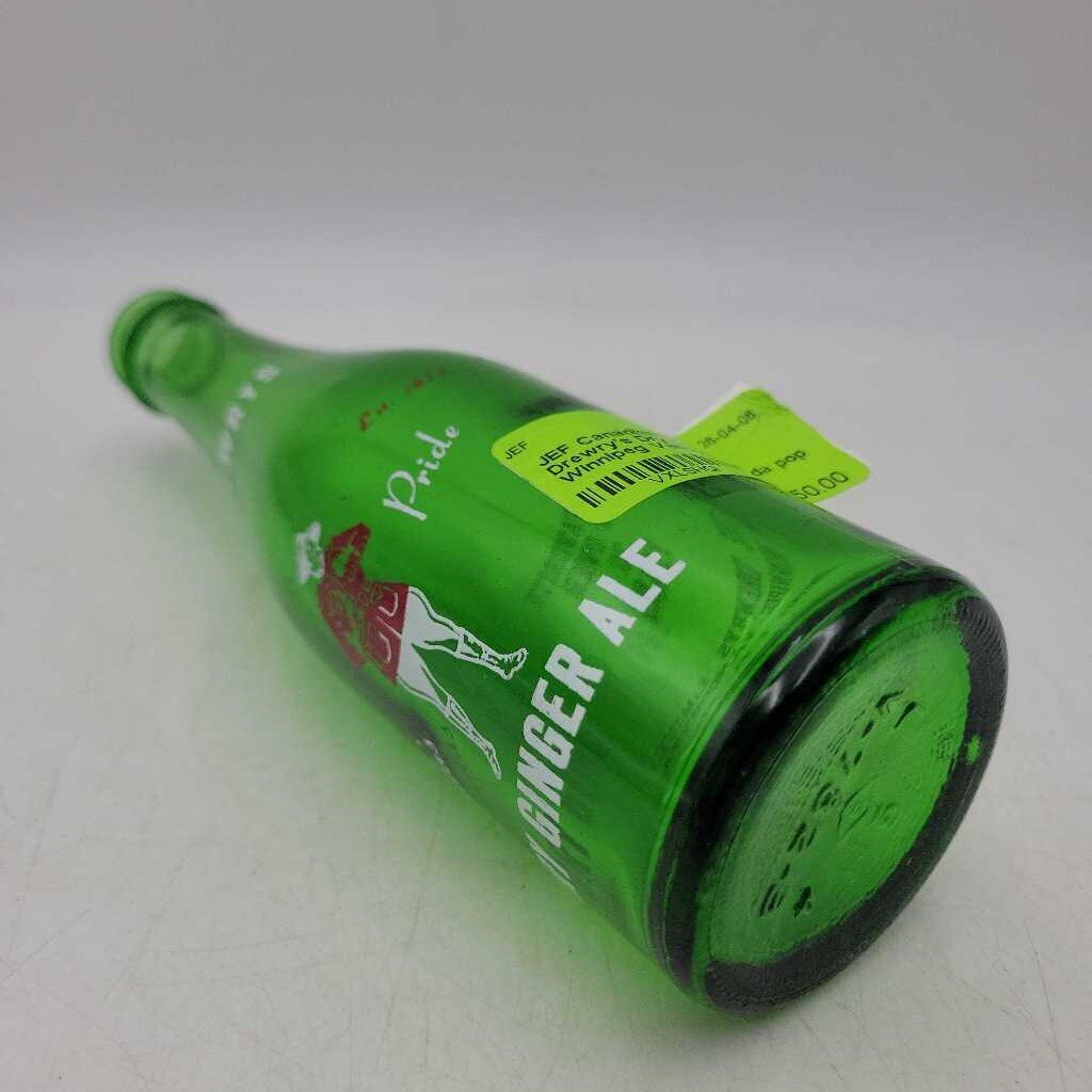 Canadian Mountie Drewry's Dry Ginger ale Winnipeg Vancouver Soda pop bottle (JEF)