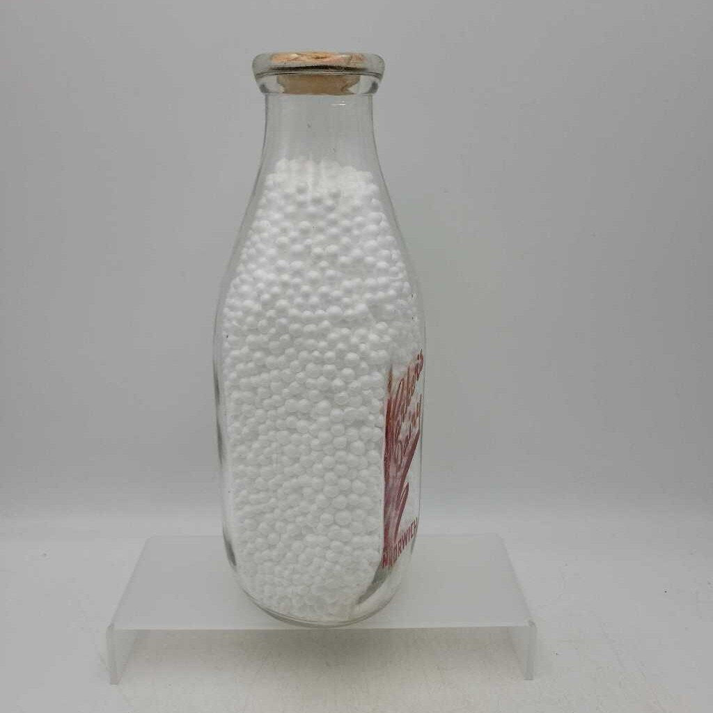 Parker's Dairy Norwich Milk Bottle Quart (JEF)