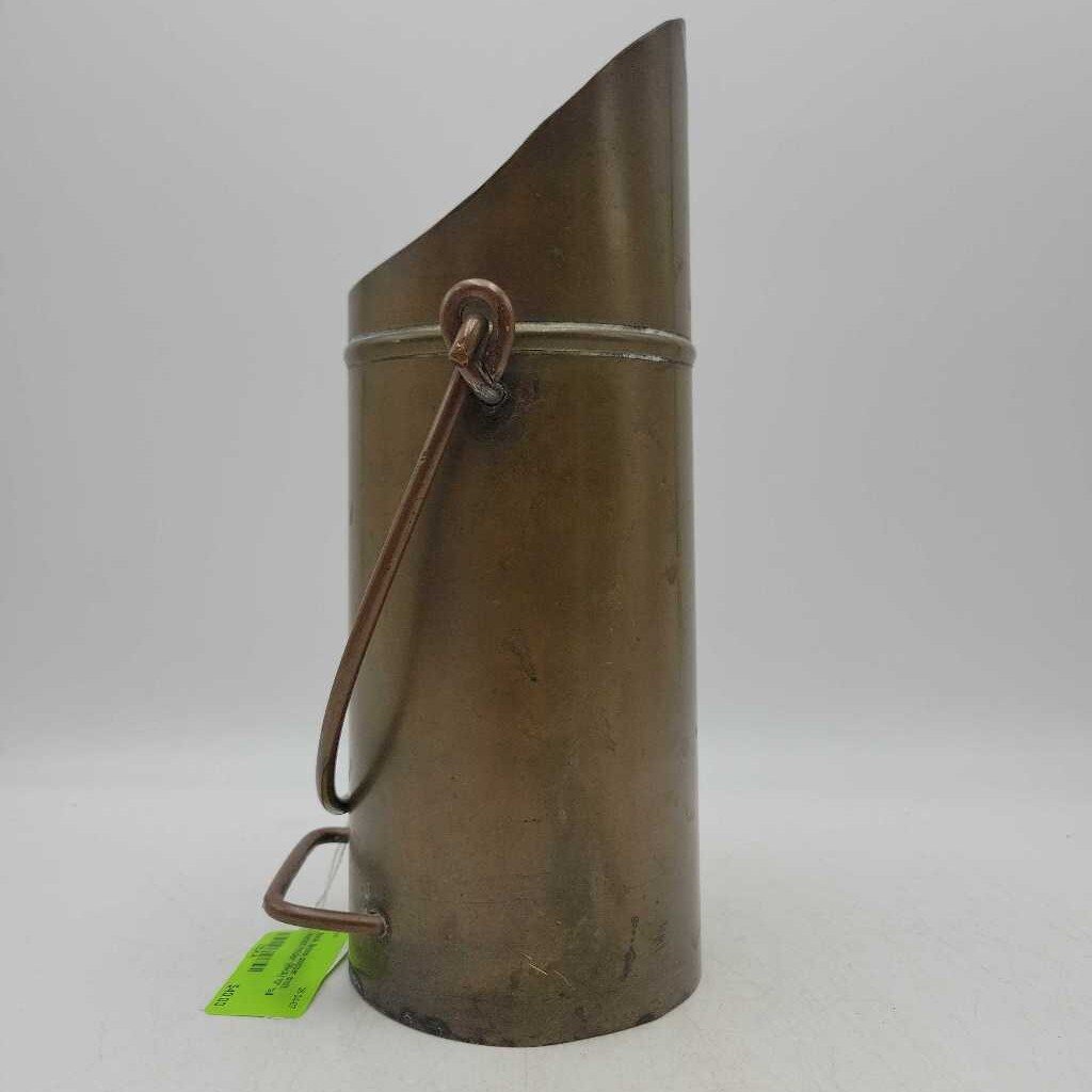 Brass copper craft match holder (RHA)