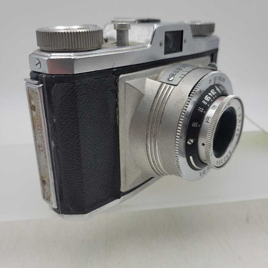 Braun Branette (Gloriette) film camera, as found (GBZ)