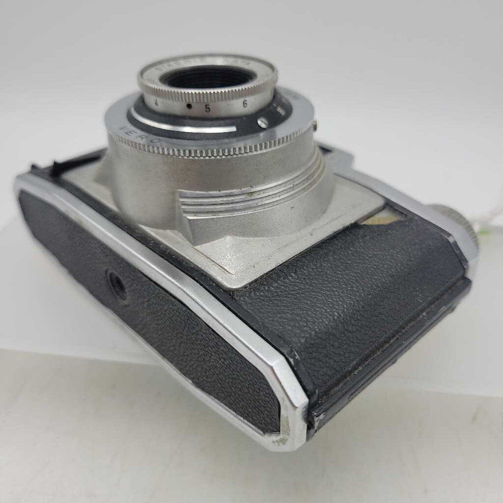 Braun Branette (Gloriette) film camera, as found (GBZ)