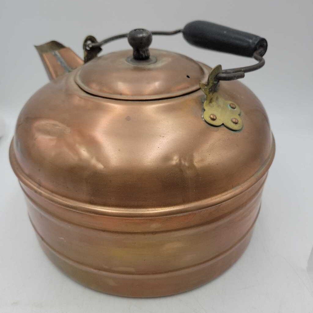 Antique Copper Tea Kettle (YVO) (604)