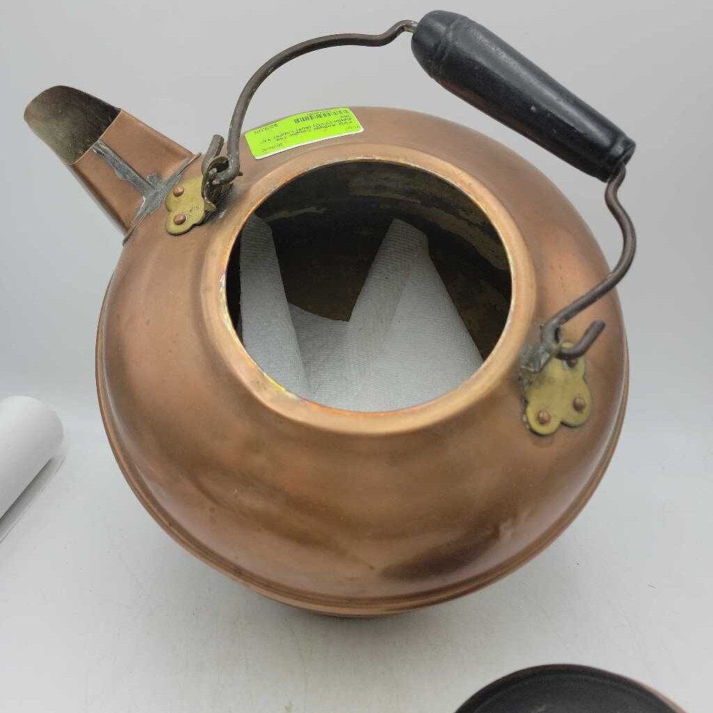 Antique Copper Tea Kettle (YVO) (604)
