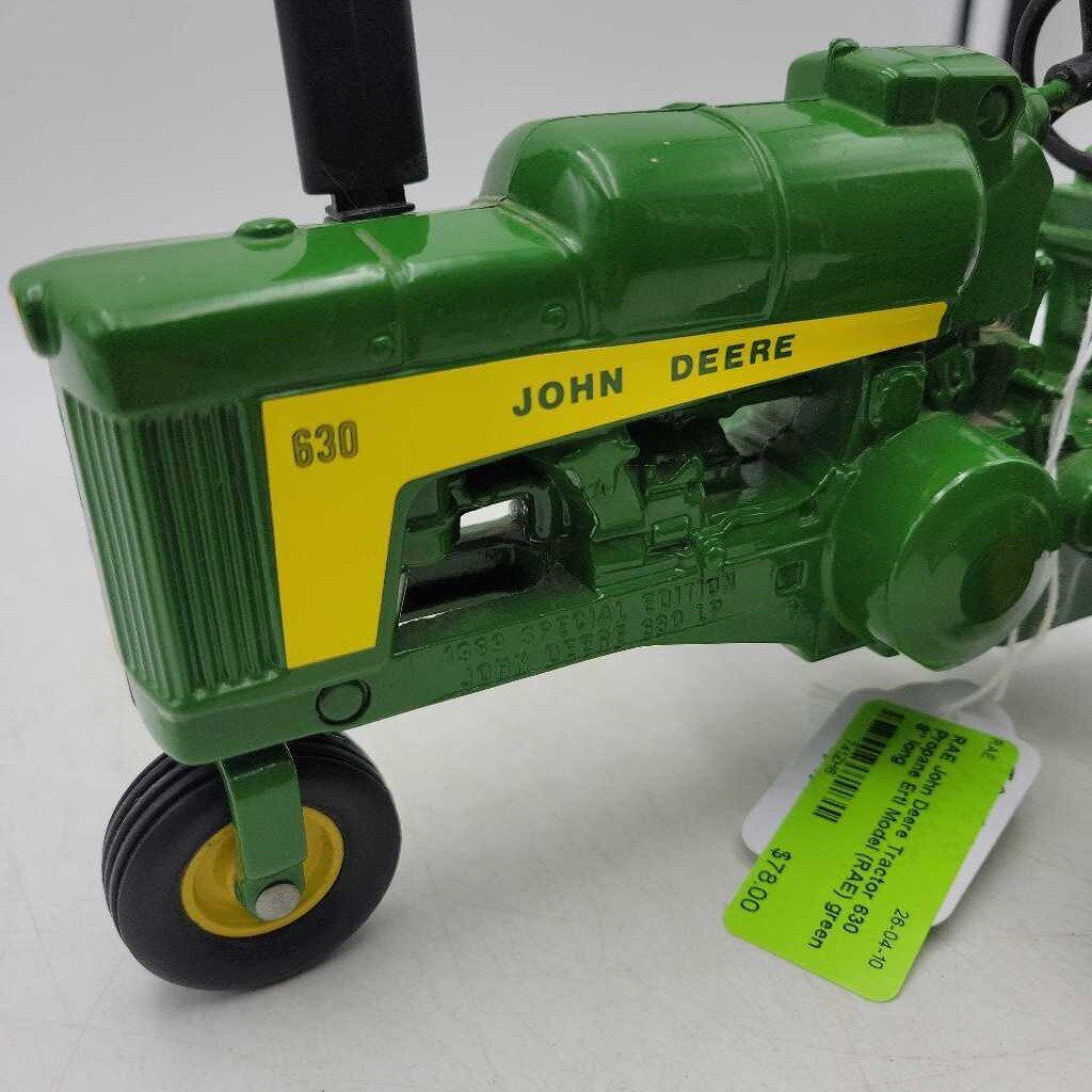 John Deere Tractor 630 Propane Ertl Model (RAE)