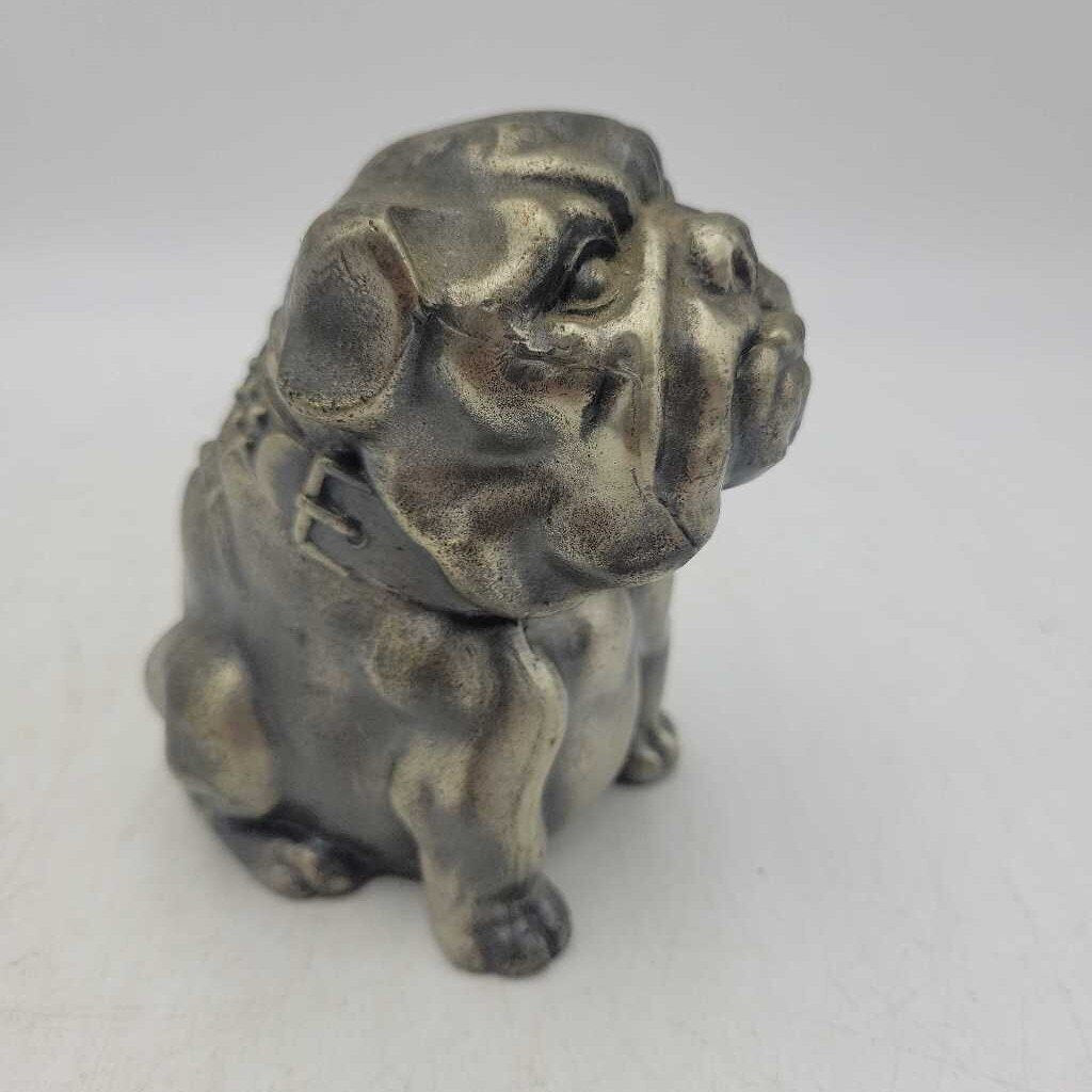 Bulldog Dog cast Figure (RHA)