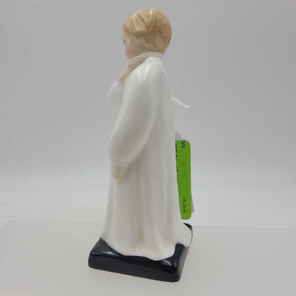 Royal Doulton Figure Darling HN1985 (DEB)