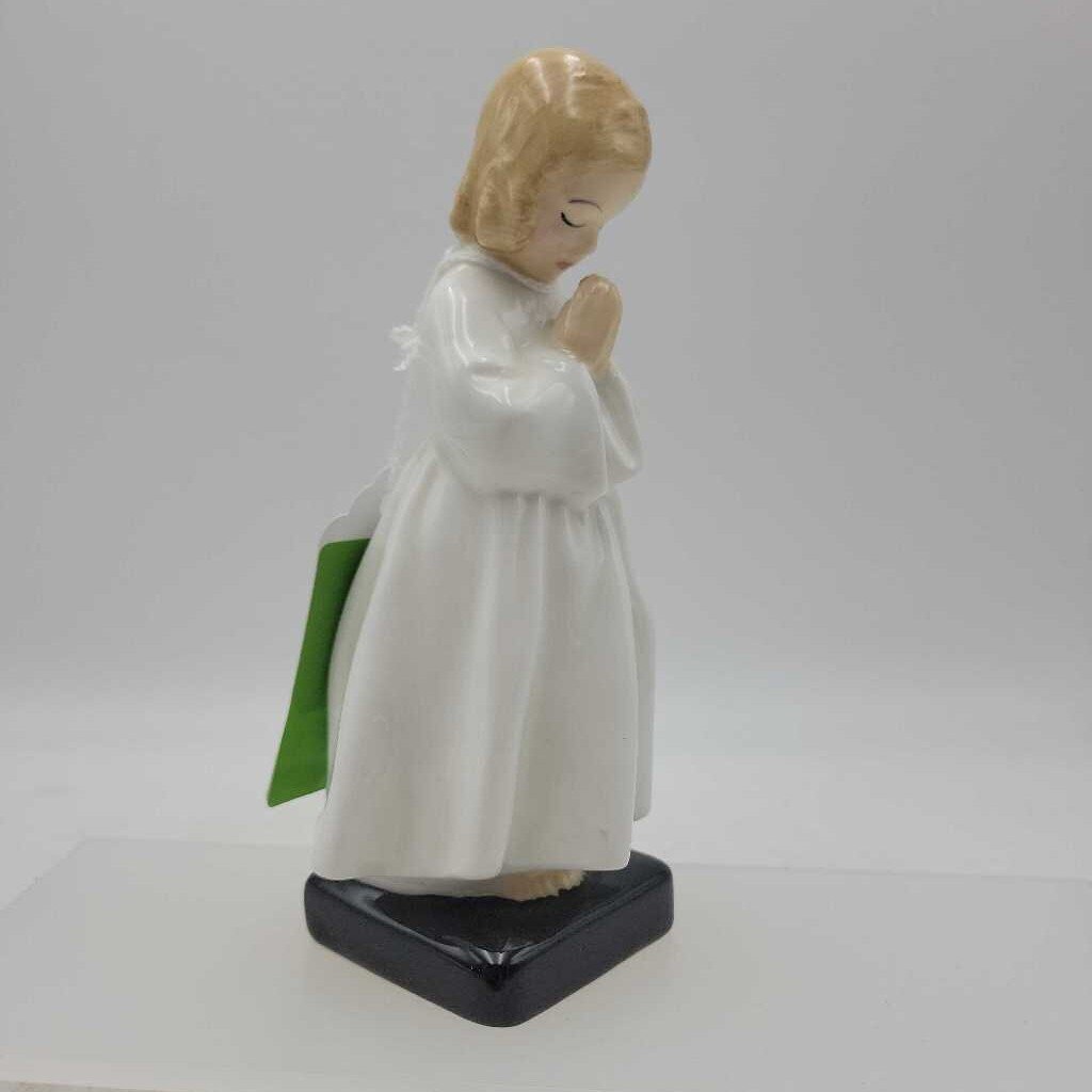 Royal Doulton Figure Bedtime HN1978 (DEB)