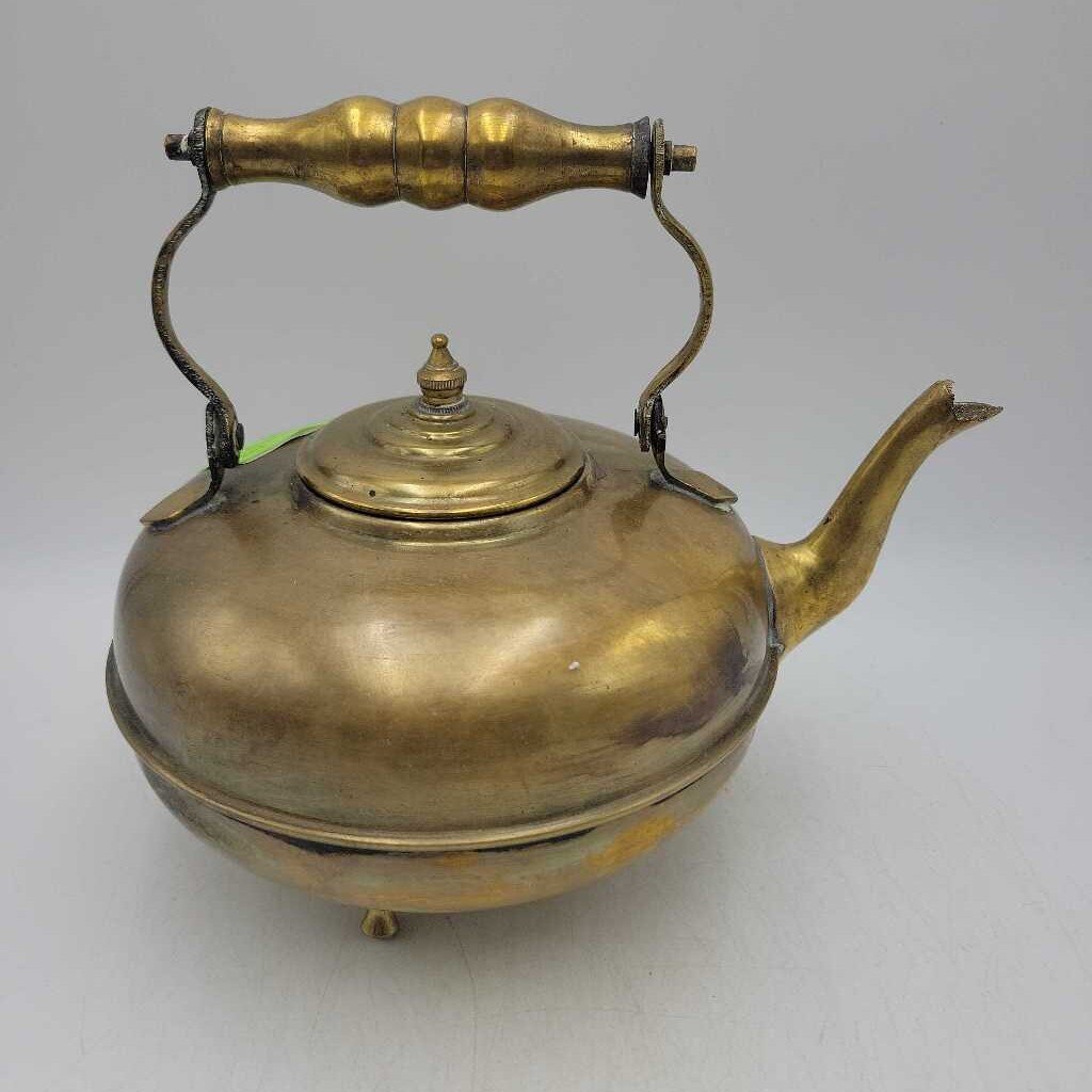 Brass Tea Pot (YVO) (604)
