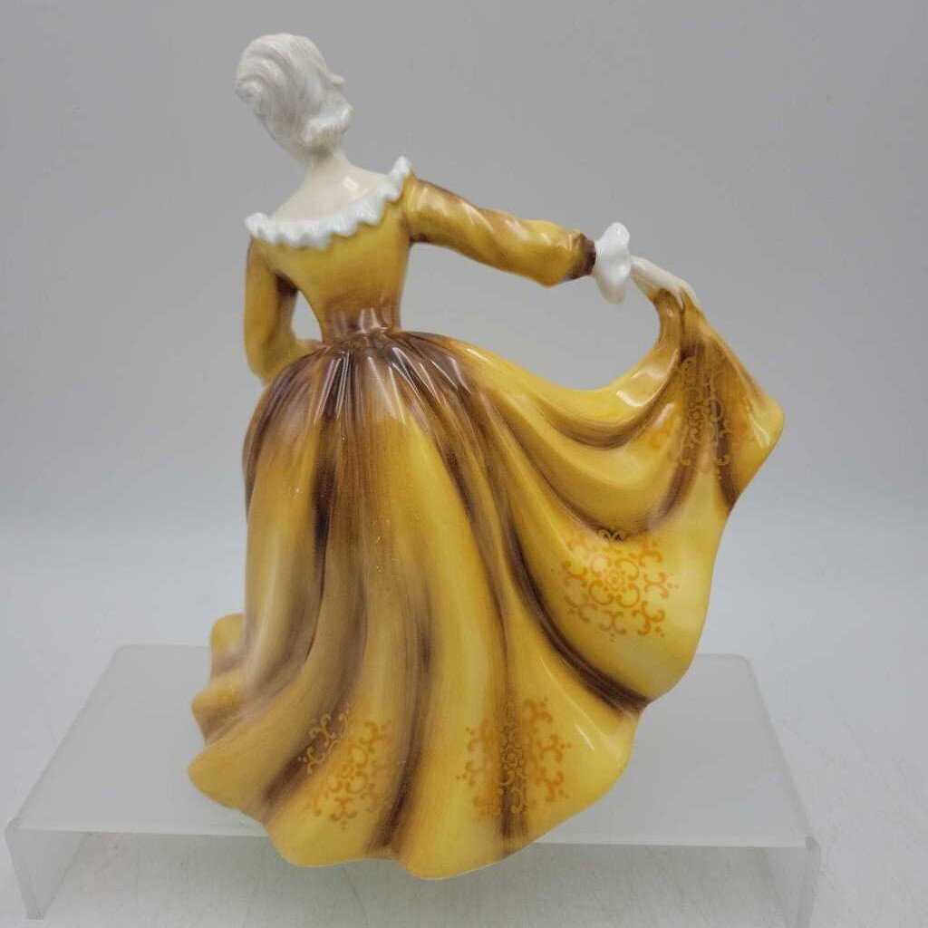 Royal Doulton Kirsty HN 2381 ( JR)