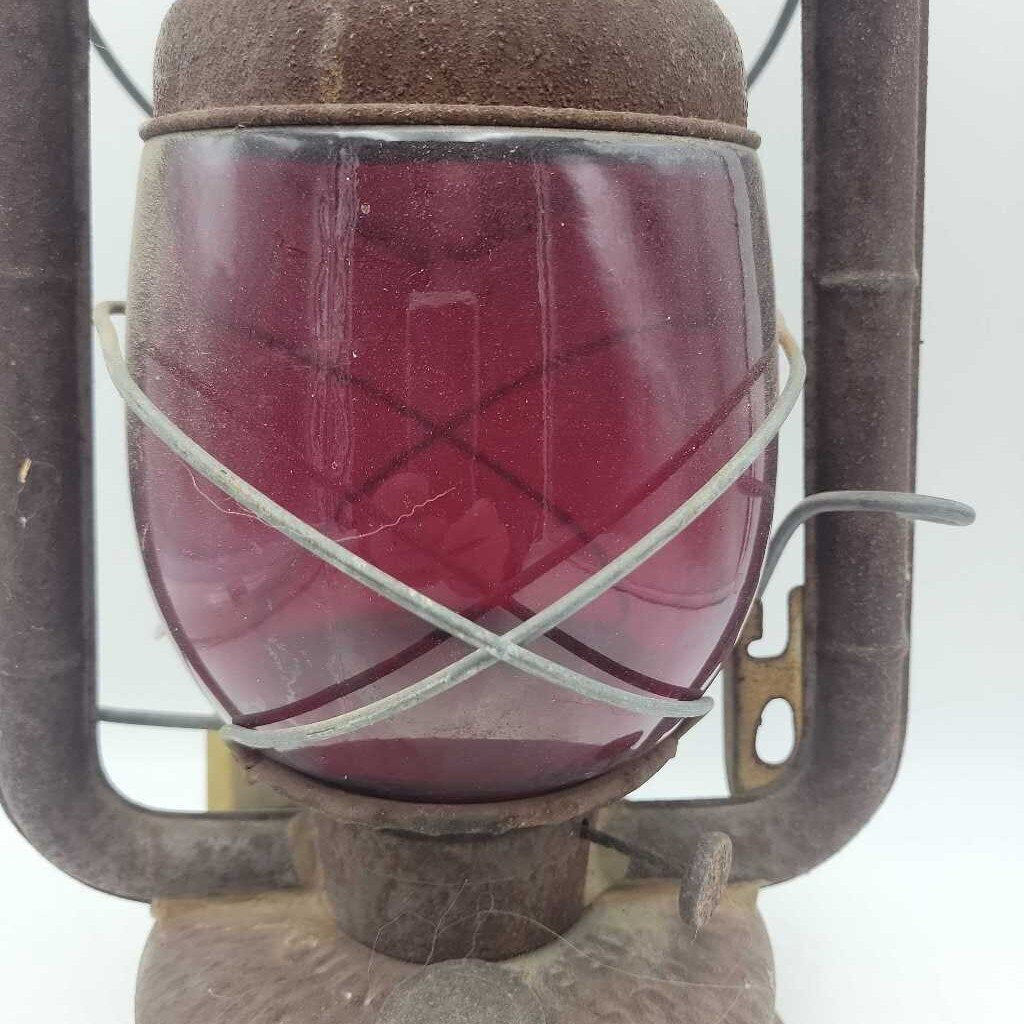 Antique Dietz Red Globe Lantern (US2)