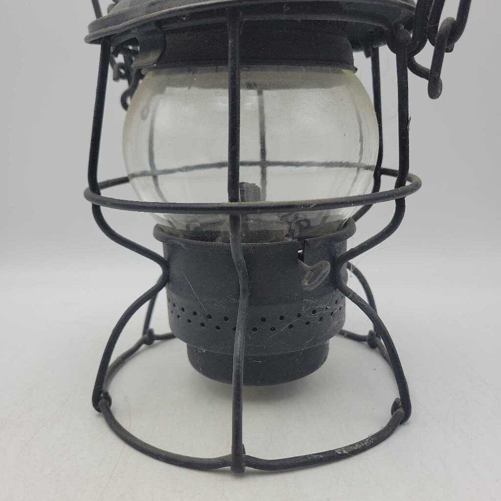 Antique CNR Lantern (US2)