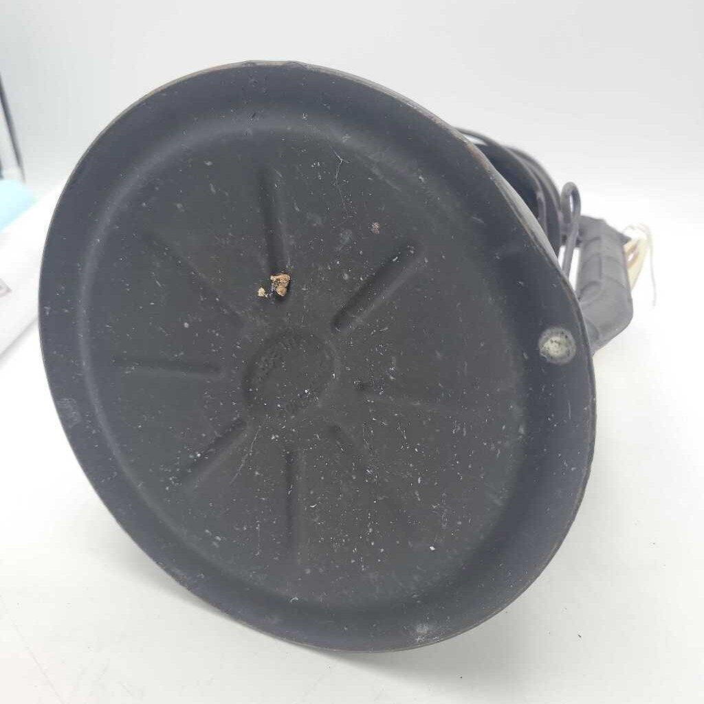 Antique Dietz Air Pilot Lantern (US2)