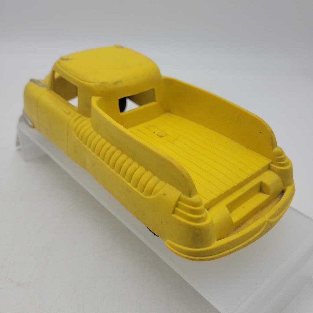 "Reliable" Rubber Truck (JL)