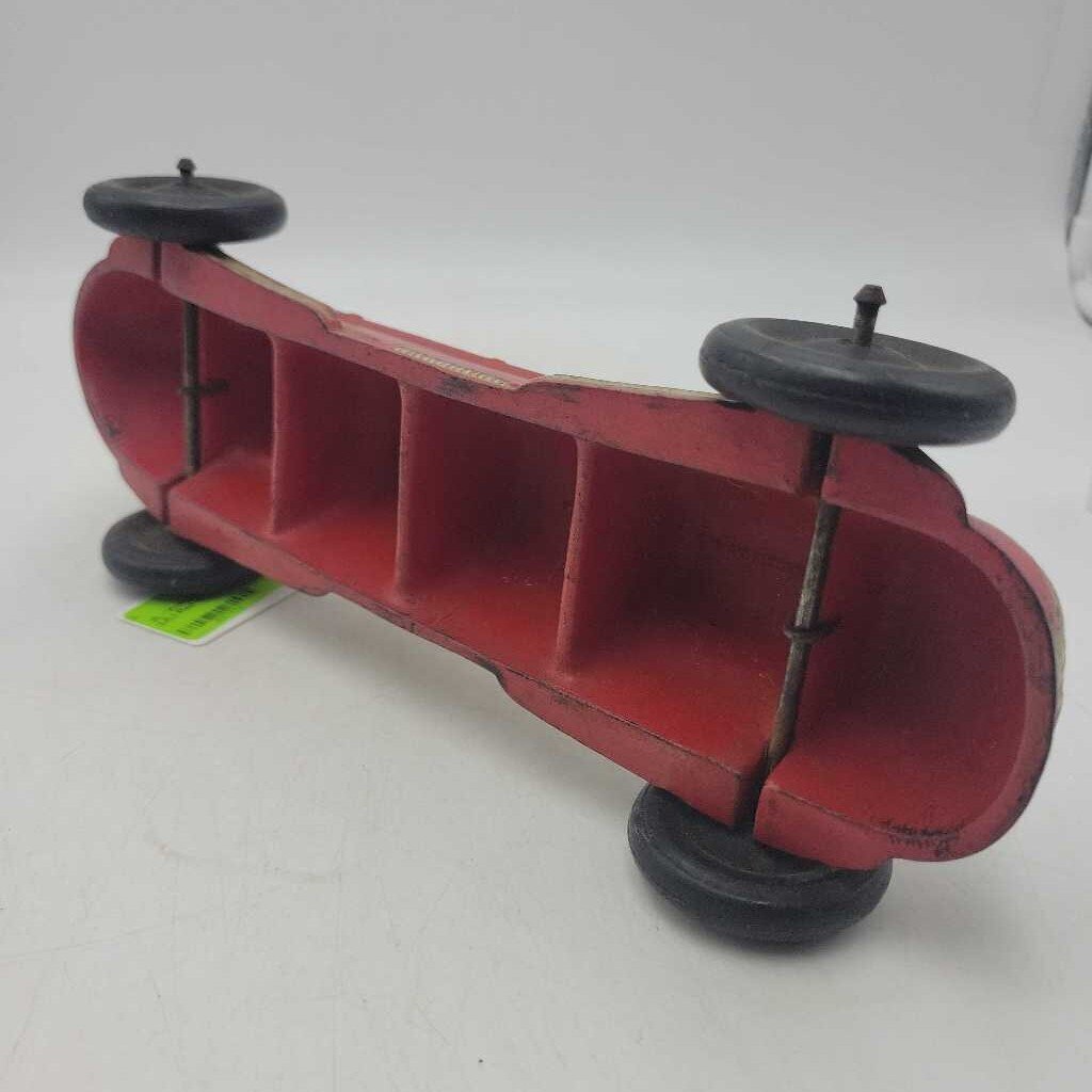 "Auburn" Rubber Race Car (JL)