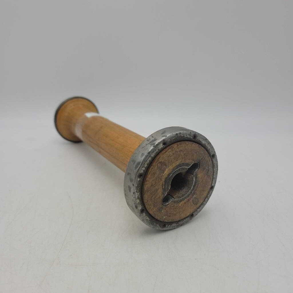 Wooden Spool (JH49)