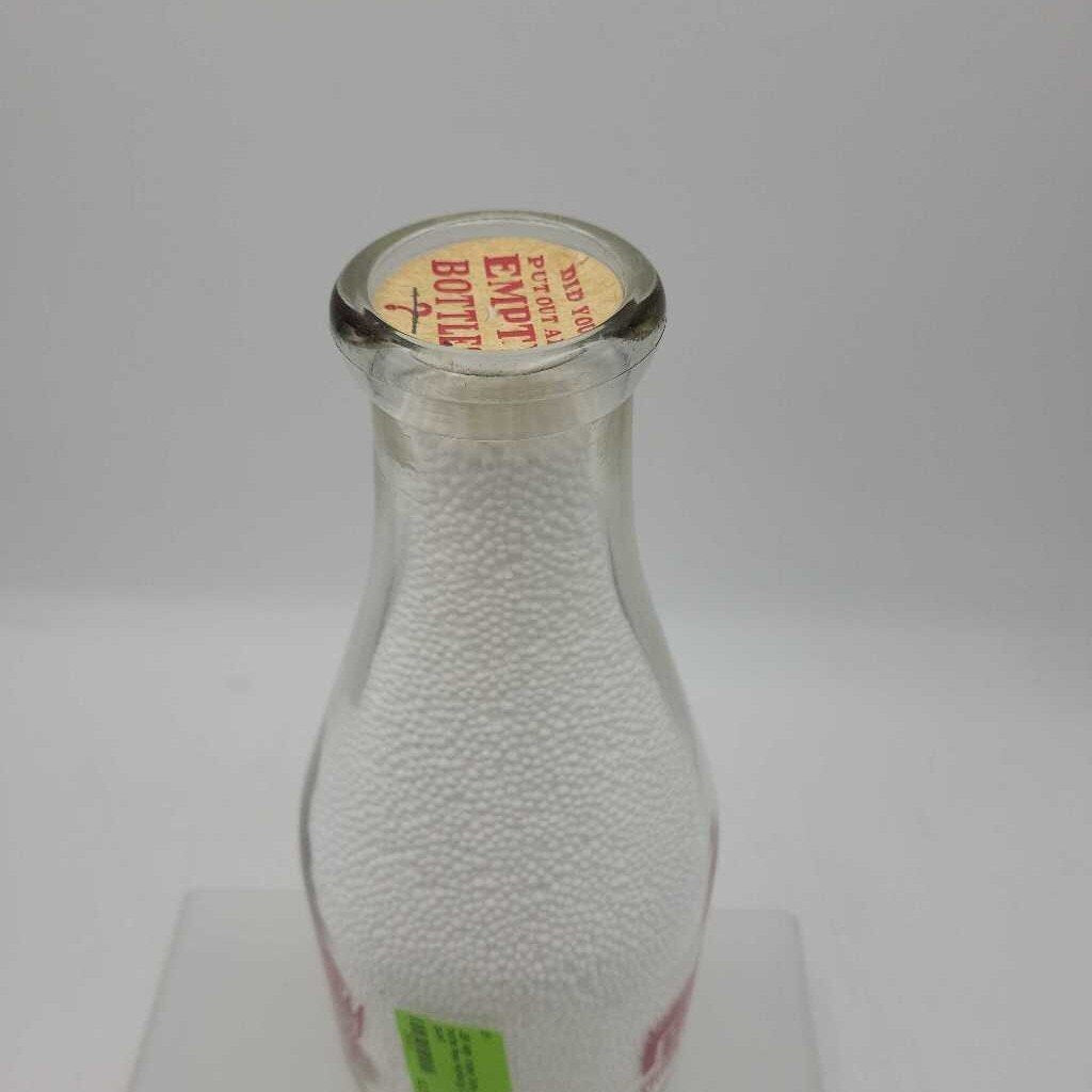 Nith Valley Dairy Milk bottle New Hamburg (JEF)