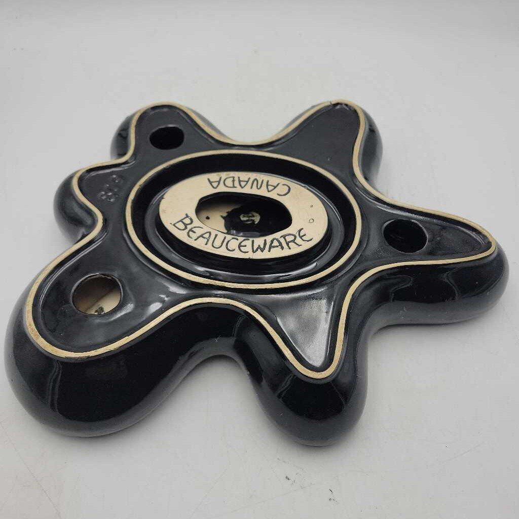 MCM Beauceware Omeba Shape Ashtray(YVO) (604)