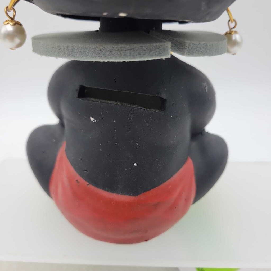 Bobblehead Piggy Bank (GEC)