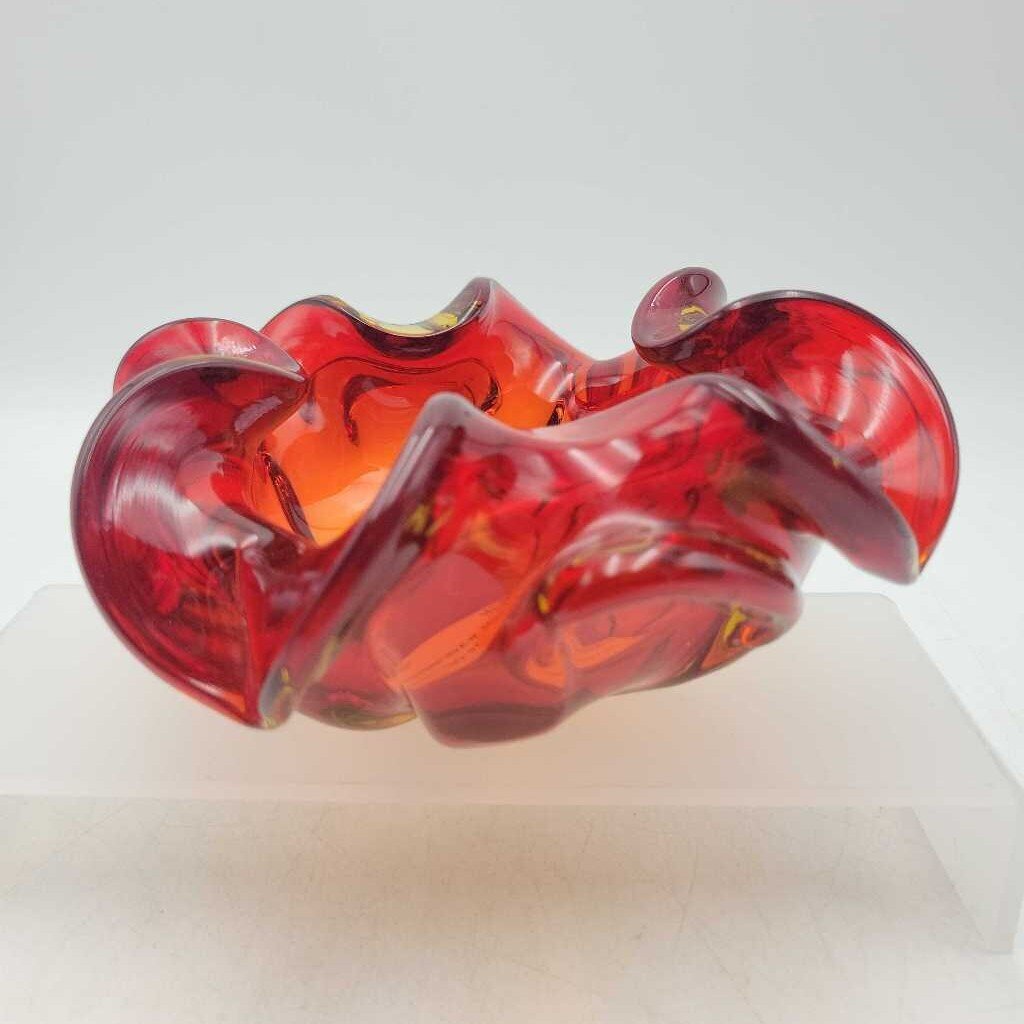 Art Glass Ruffle Edge #294 (NS)