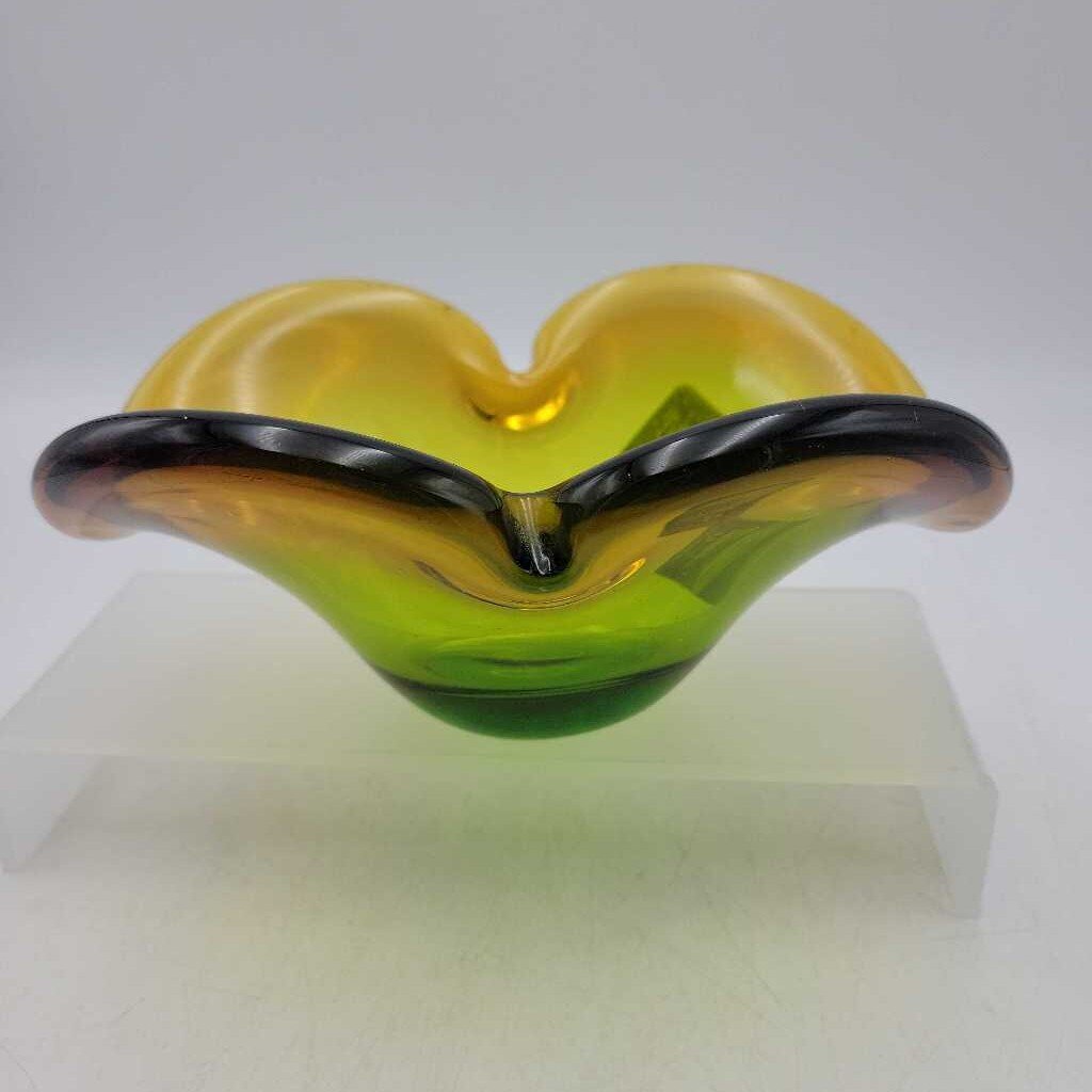 Art Glass Bowl #294 (NS)