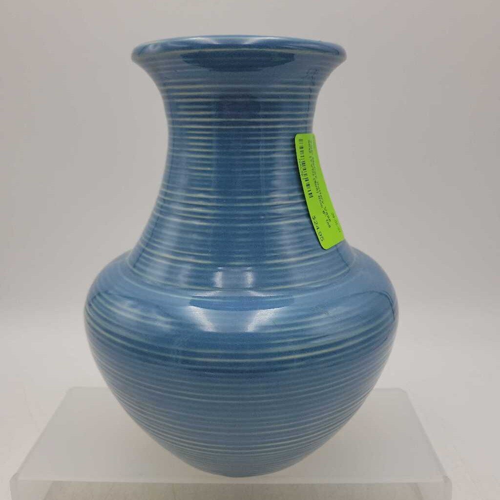McCoy Pottery Vase 5012 (YVO) (605)