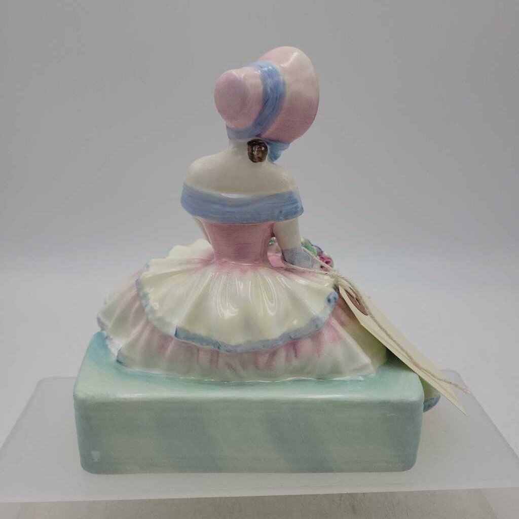 Royal Doulton "Daydreams" (JAS) HN1731