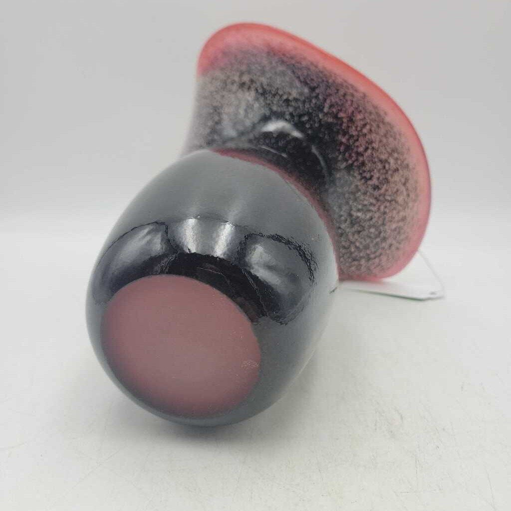 Art Glass vase (DEB)