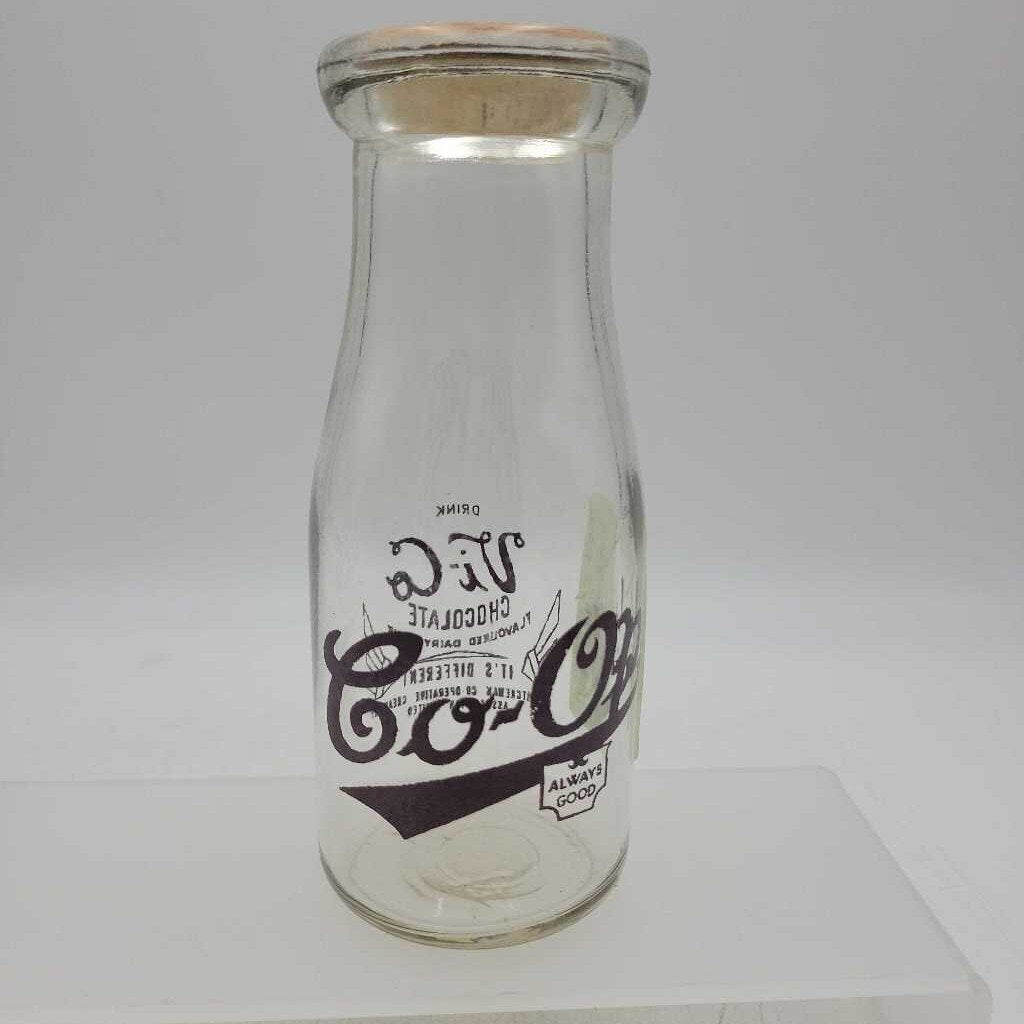 Co Op Saskatchewan Milk Bottle Vi Co Chocolate milk variant (JEF) Half pint