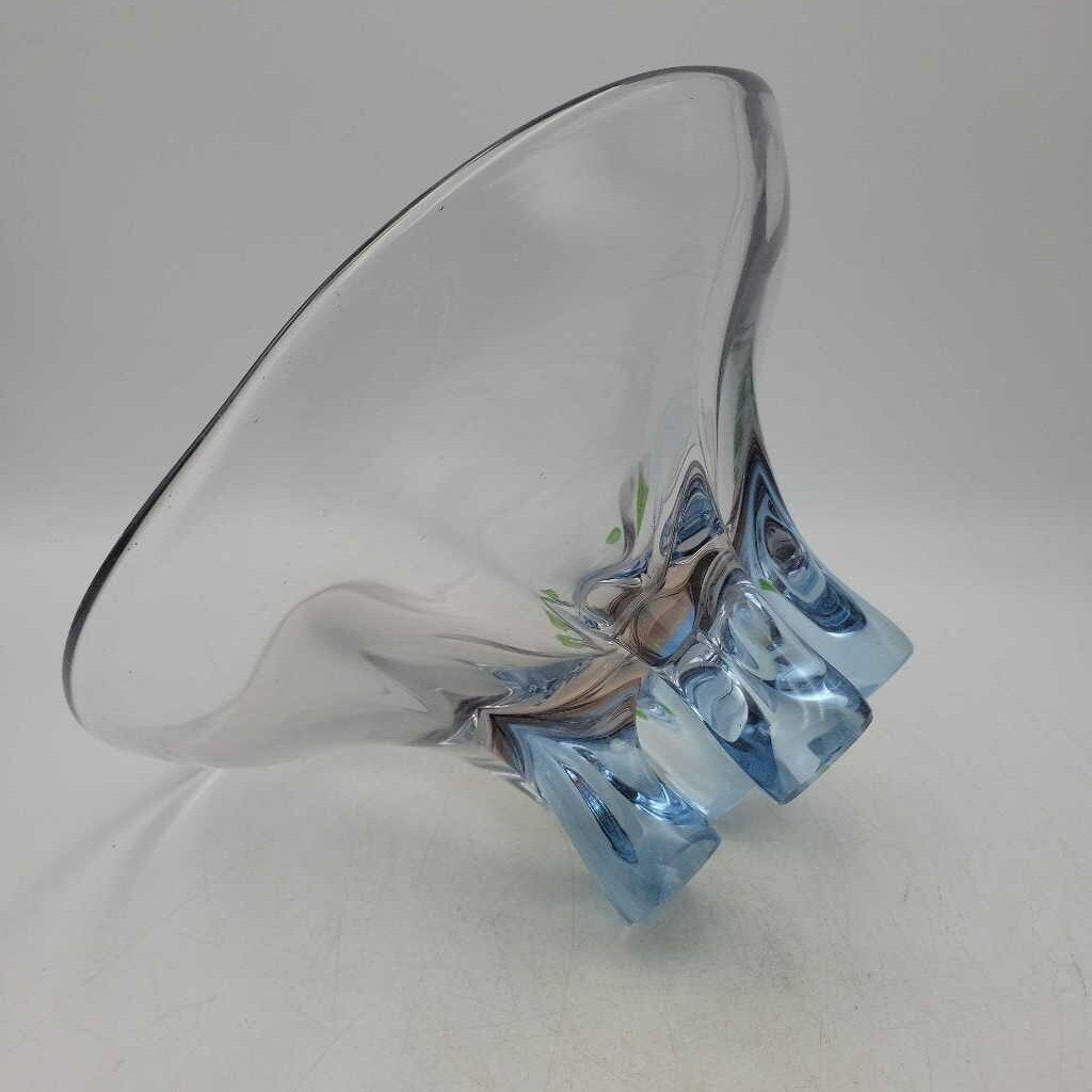 Art Glass Footed MCM vase (DEB)