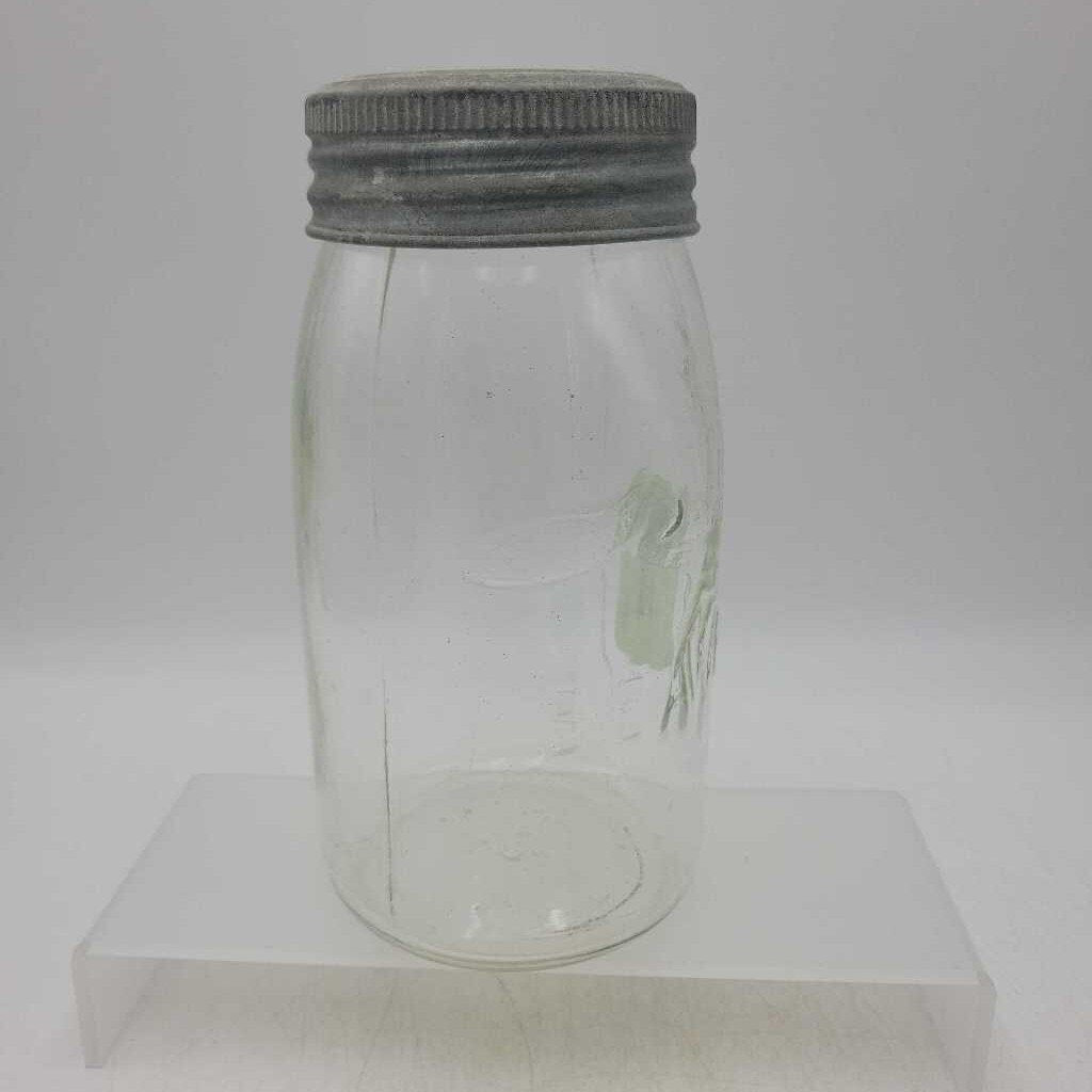 Quart Beaver Canning sealer Jar # 10 base (JEF)