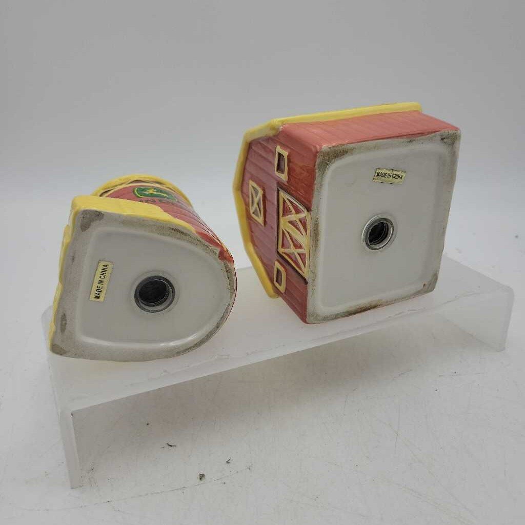 John Deere Salt & Pepper (DR)