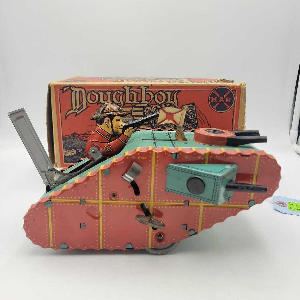 1930s Marx Doughboy Tank w/box (DR)