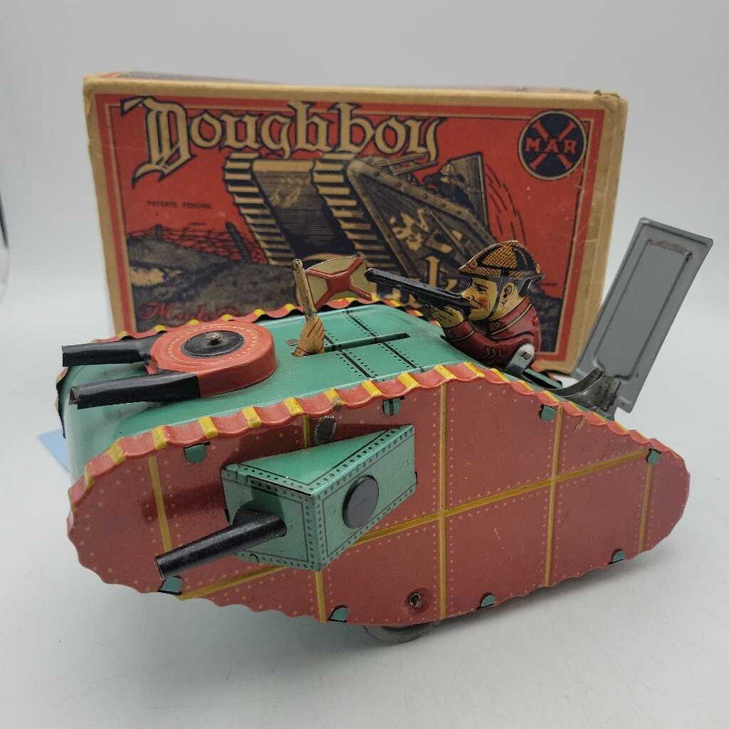 1930s Marx Doughboy Tank w/box (DR)