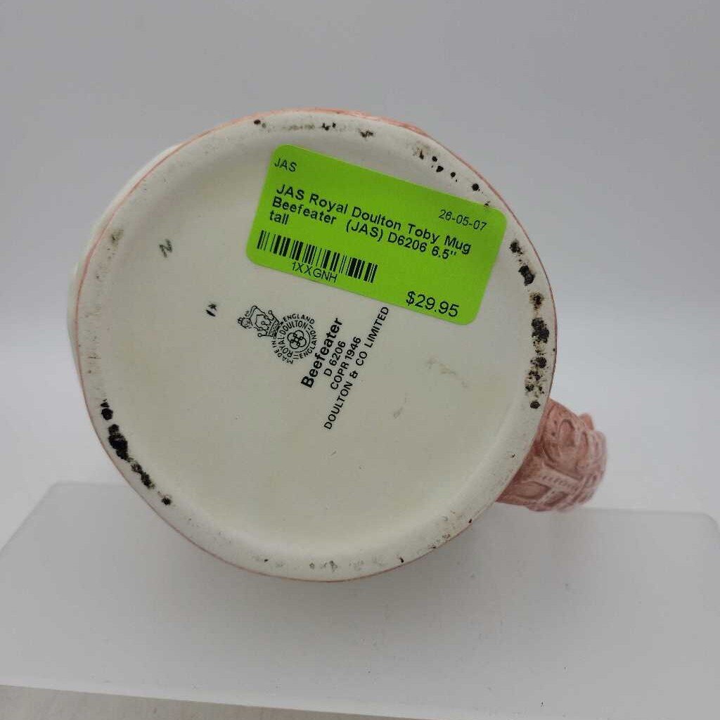 Royal Doulton Toby Mug Beefeater (JAS) D6206