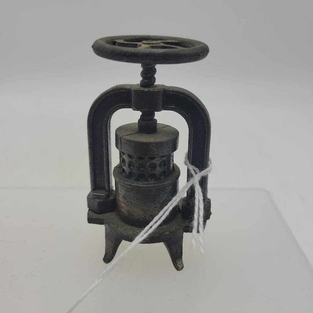Wine Press Pencil sharpener (JAS)