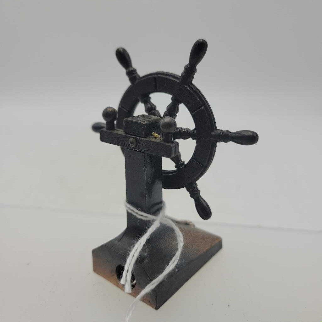 Ships Wheel Pencil sharpener (JAS)