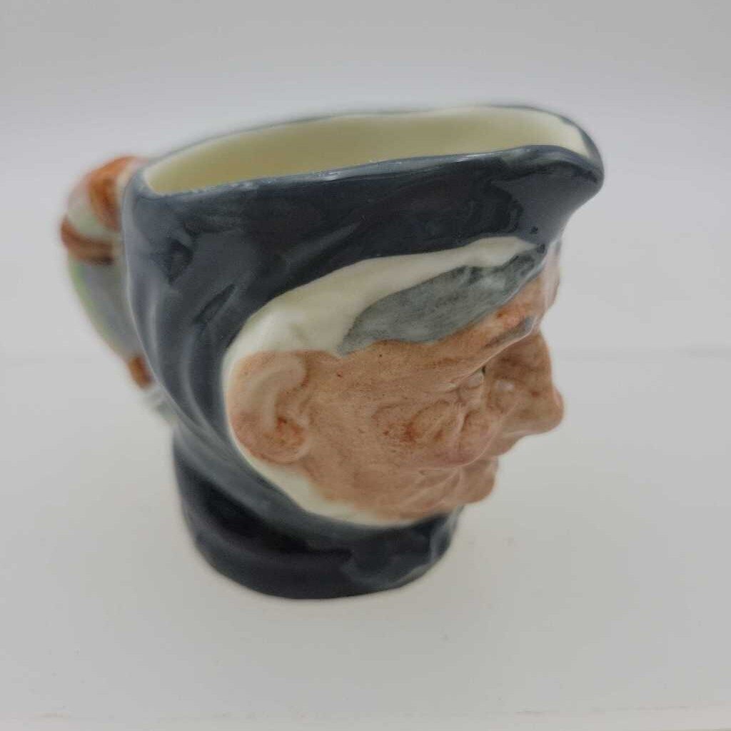 Royal Doulton "Granny" Toby Mug D6520 (JAS)