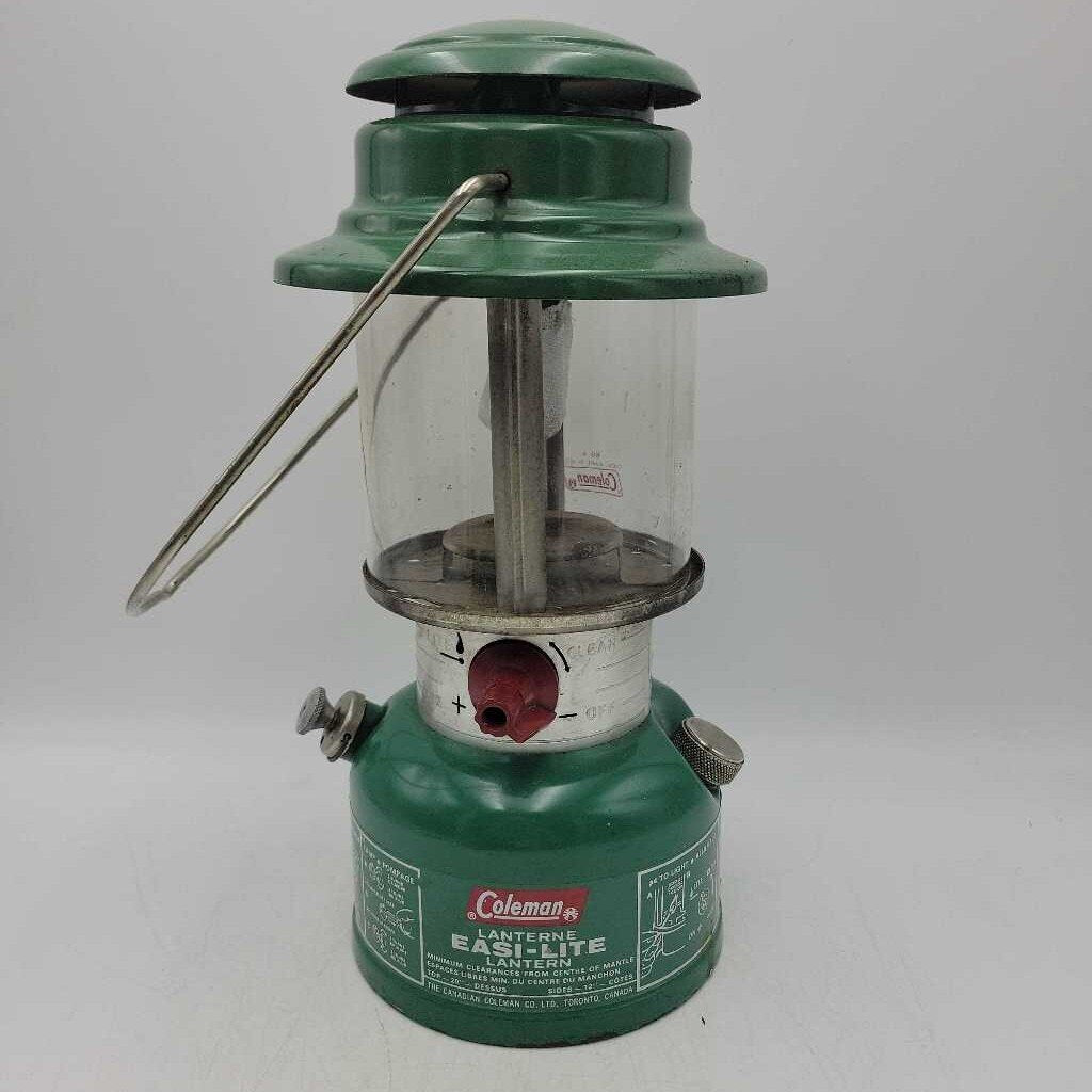 Coleman Lantern w/ Blue Case (GEC)