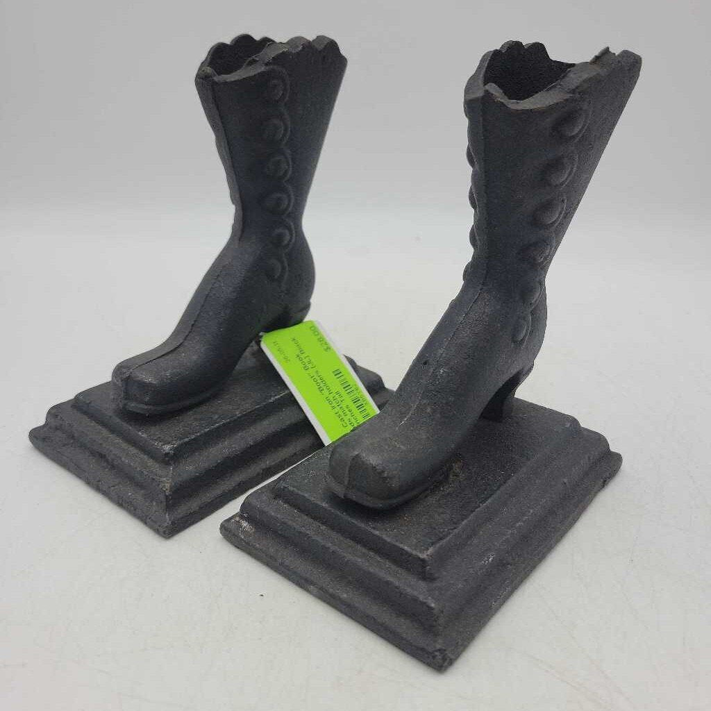 Cast Iron "Boot" Book Ends match holders (JL)