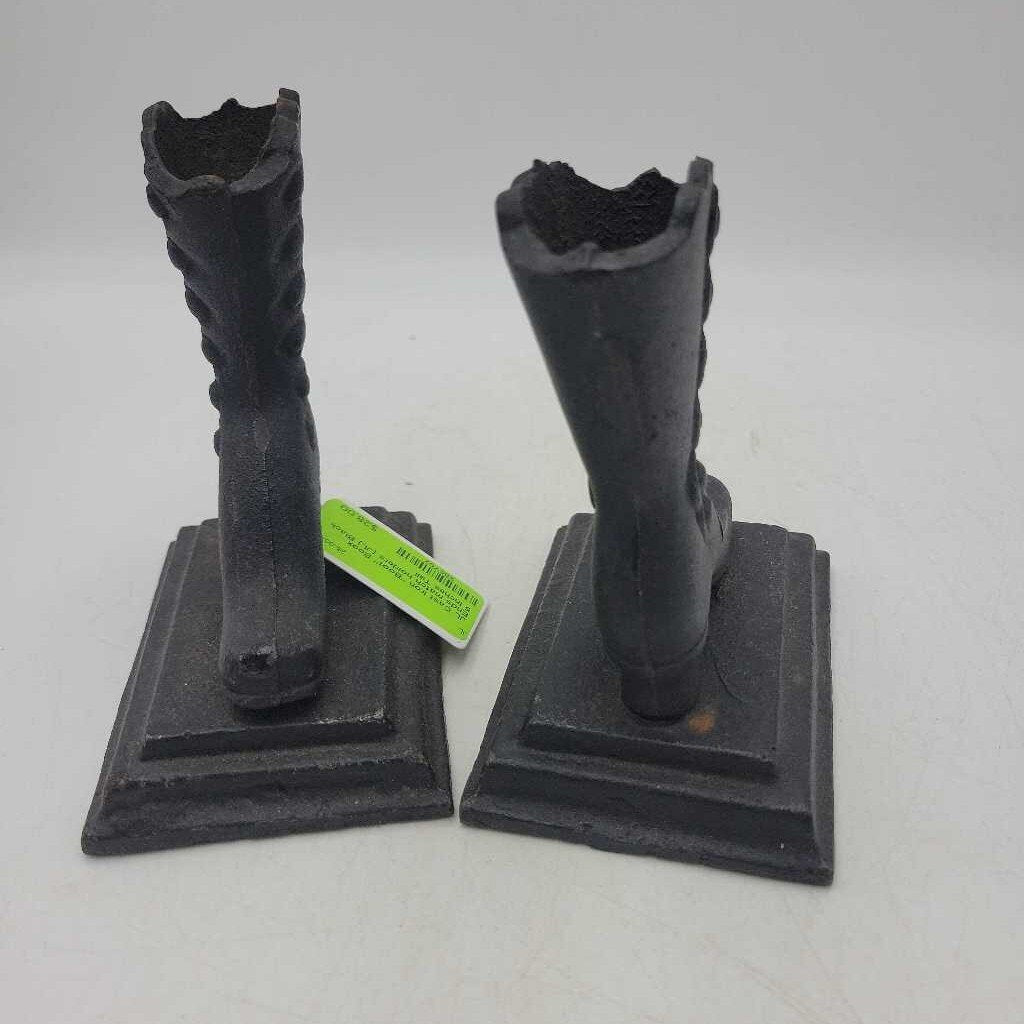 Cast Iron "Boot" Book Ends match holders (JL)